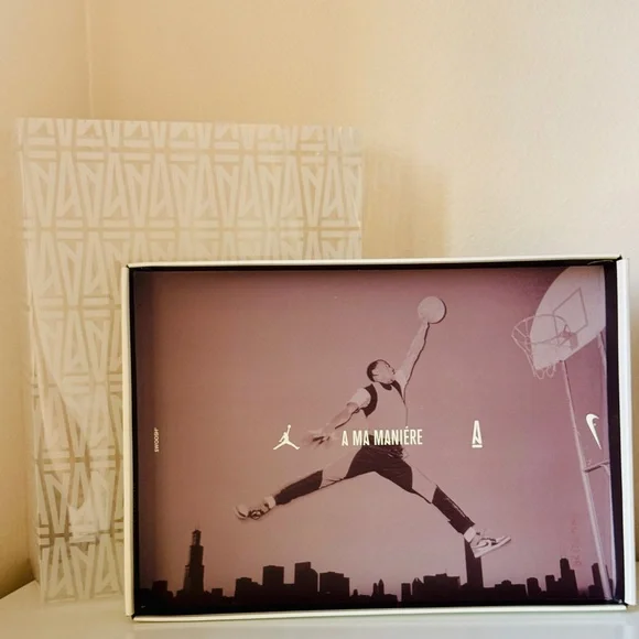 A Ma Maniere Air Jordan 1 High Top OG Size 9 - Picture 14 of 15